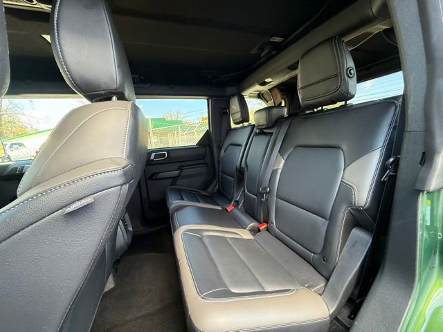 Used 2025 Ford Bronco Outer Banks image 21