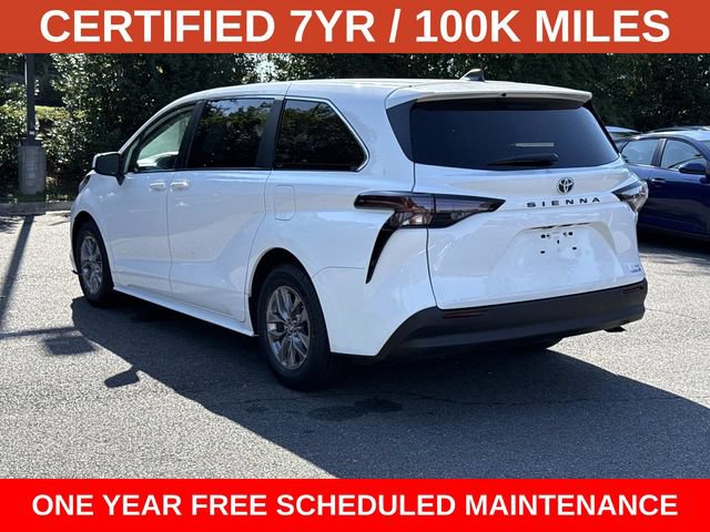 Used 2024 Toyota Sienna LE FWD image 4