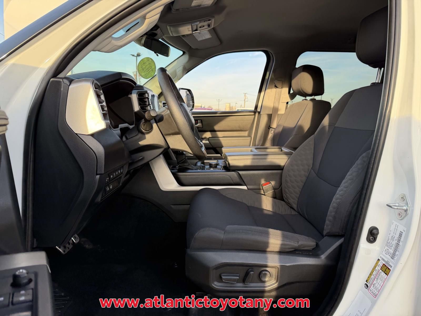 Used 2023 Toyota Tundra SR AWD/4WD image 14