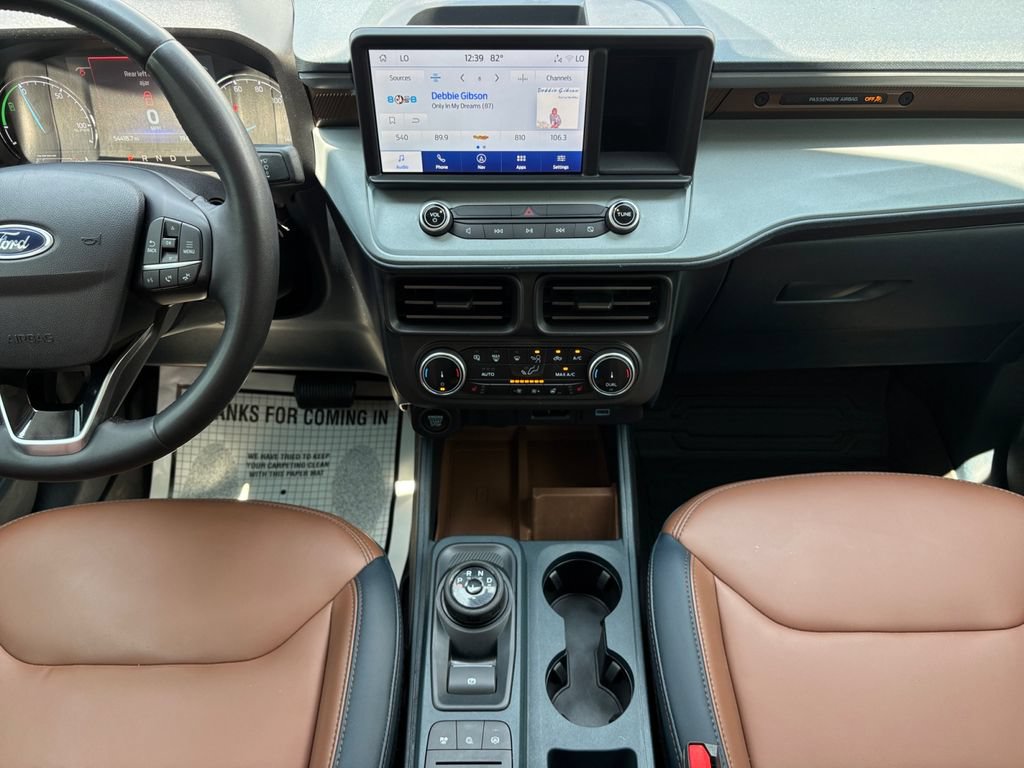 Used 2023 Ford Maverick Lariat w/ Lariat Luxury Package FWD image 16