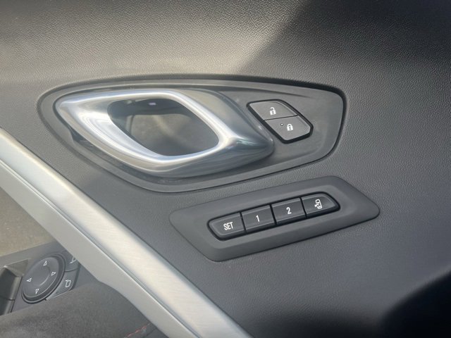 Used 2021 Chevrolet Camaro ZL1 image 20