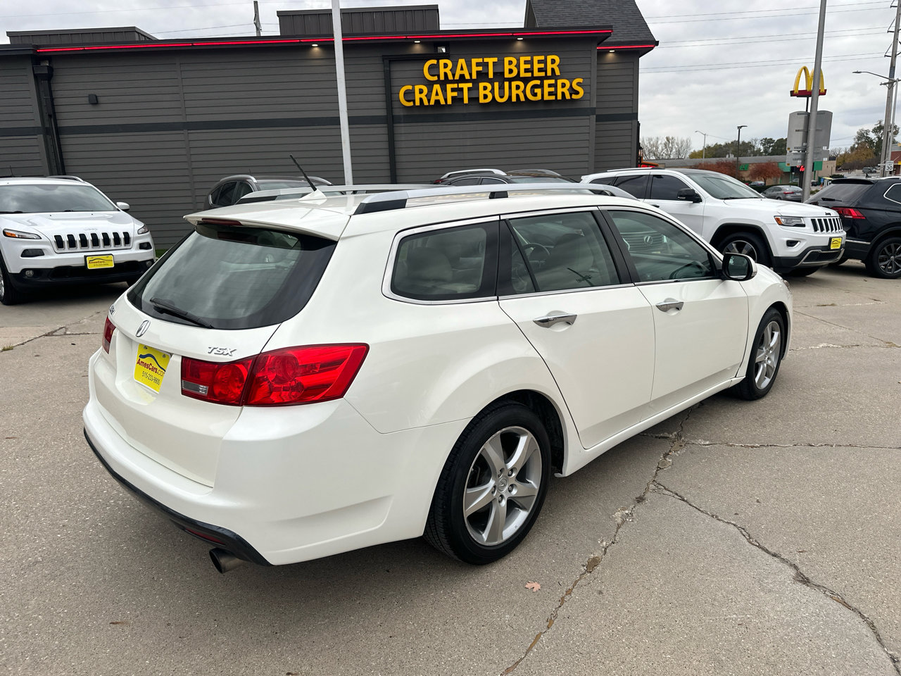 Used 2011 Acura TSX Sport Wagon image 3