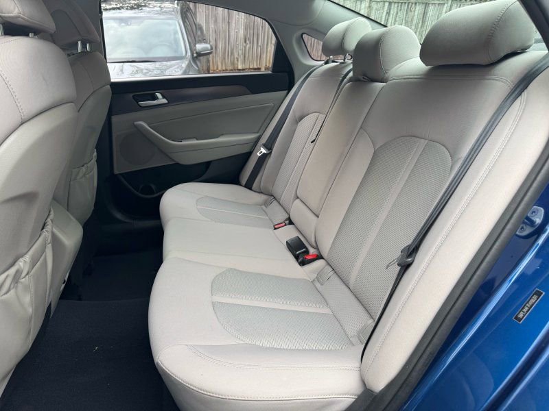 Used 2015 Hyundai Sonata Sport image 14