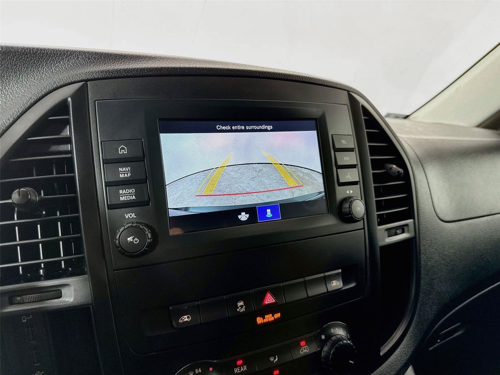Used 2022 Mercedes-Benz Metris Passenger image 19