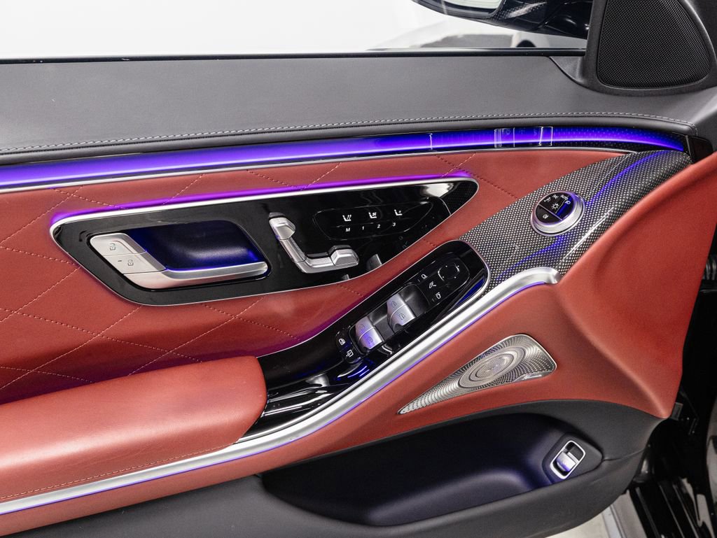 Used 2022 Mercedes-Benz S 580 4MATIC Sedan image 6