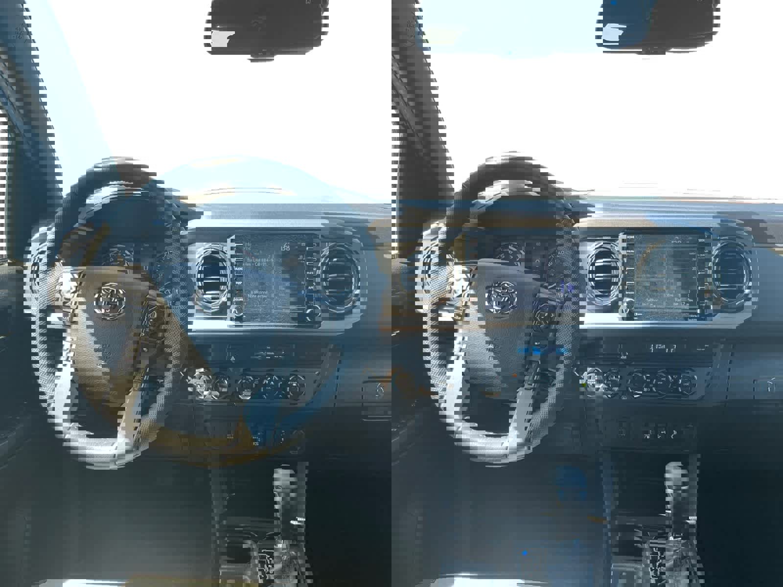 Used 2023 Toyota Tacoma TRD Sport AWD/4WD image 10