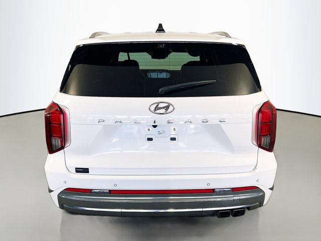 Used 2024 Hyundai Palisade Calligraphy FWD image 7