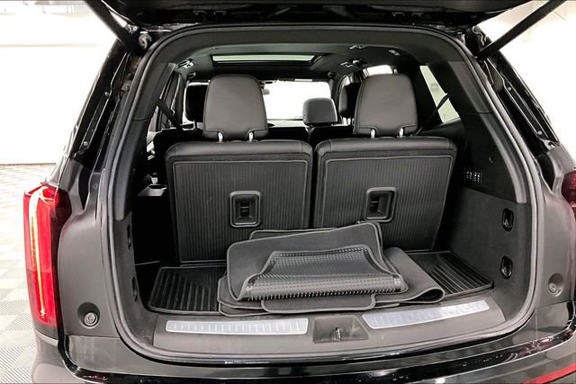 Used 2023 Cadillac XT6 Premium Luxury image 40