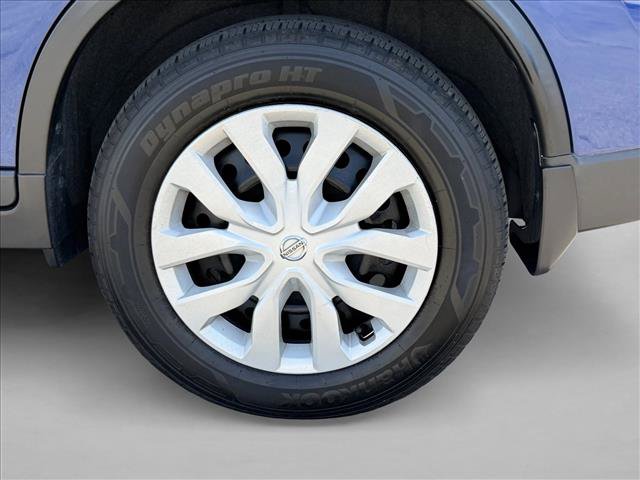 Used 2020 Nissan Rogue S AWD/4WD image 9