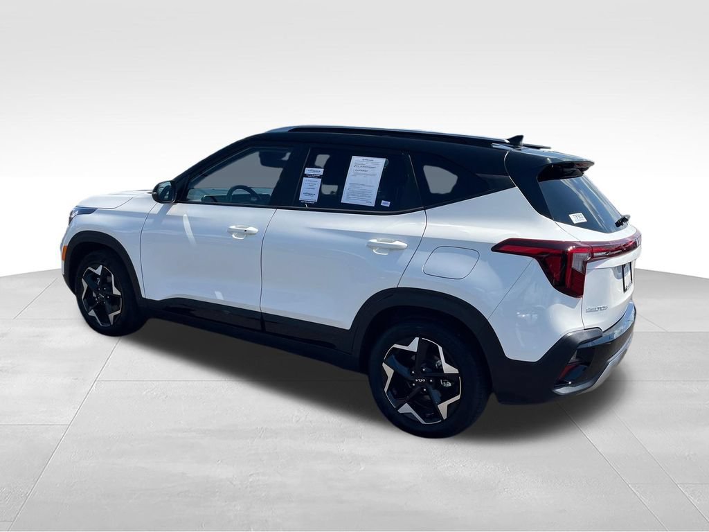 Used 2026 Kia Seltos S FWD image 3