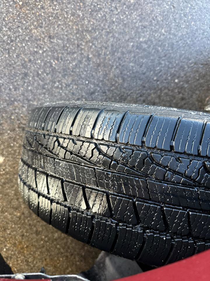 Used 2012 MAZDA MAZDA5 Sport image 10