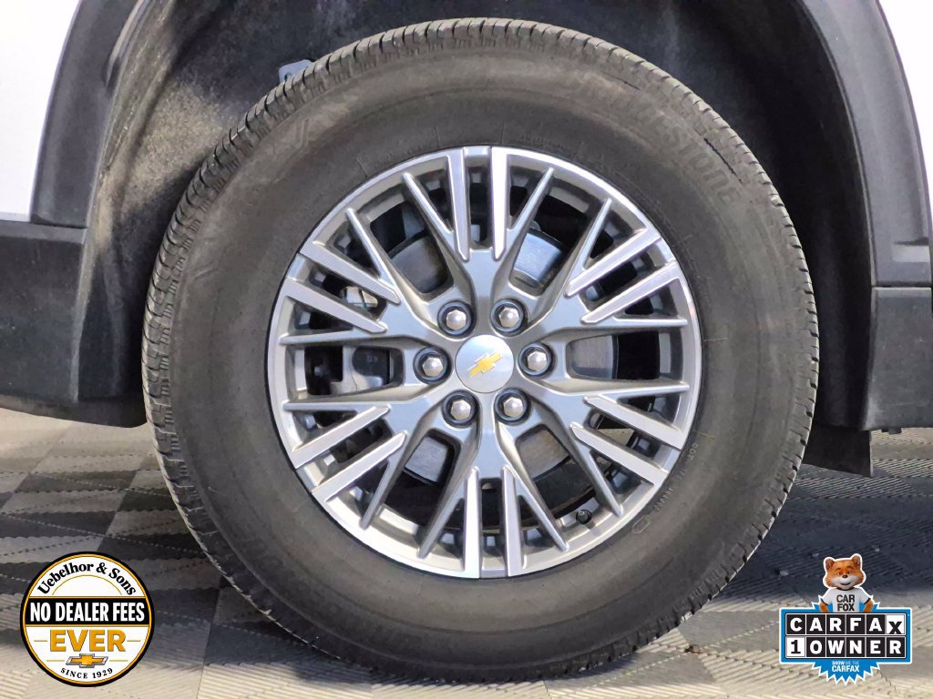 Certified 2026 Chevrolet Traverse LT w/ Driver Confidence Package FWD image 30