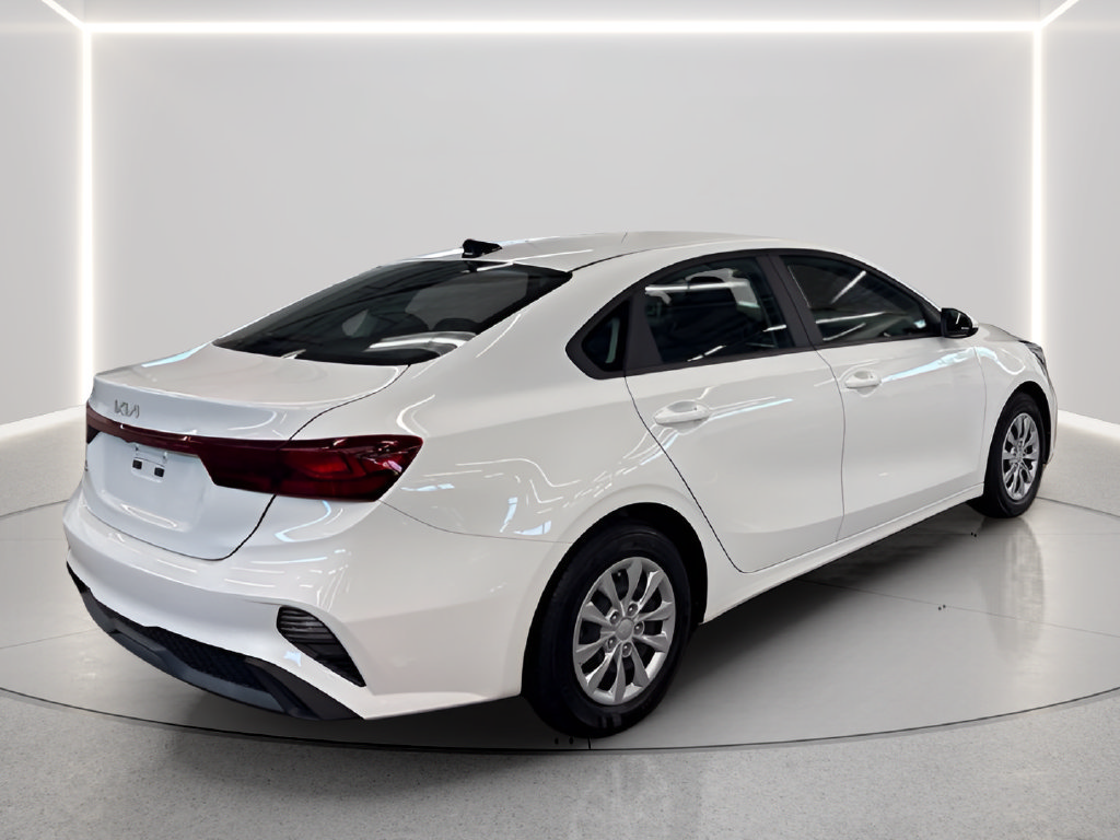 Used 2022 Kia Forte Sedan FWD image 25