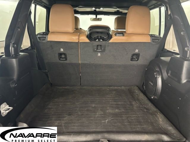 Used 2020 Jeep Wrangler Unlimited Sahara image 28