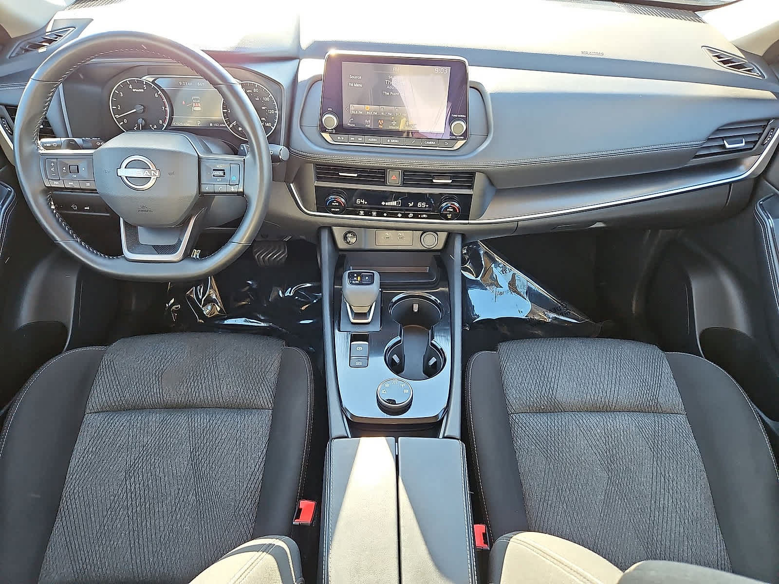 Used 2025 Nissan Rogue SV AWD/4WD image 11