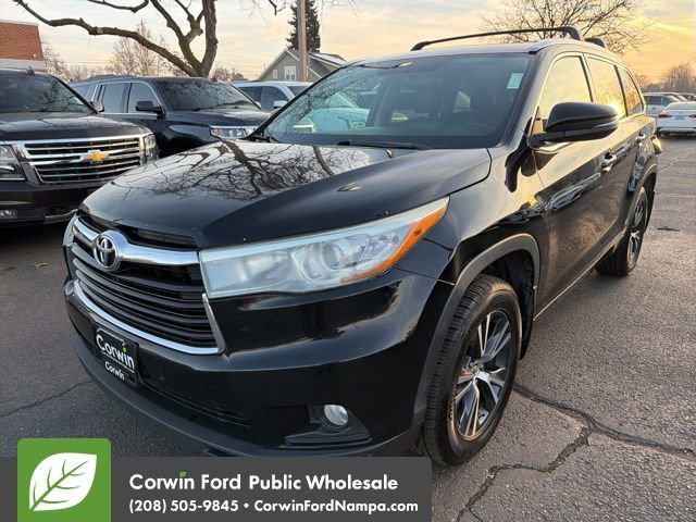 Used 2016 Toyota Highlander XLE