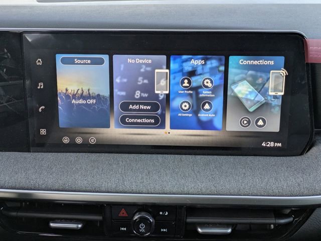 New 2026 Nissan Kicks SR w/ Cold Weather Package image 16