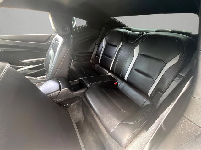 Used 2019 Chevrolet Camaro LT RWD image 28
