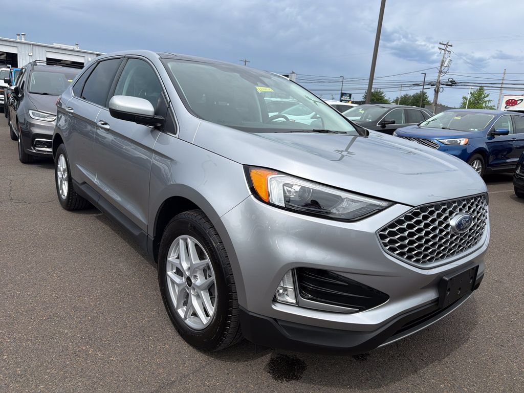 Used 2023 Ford Edge SEL w/ Convenience Package AWD/4WD image 7