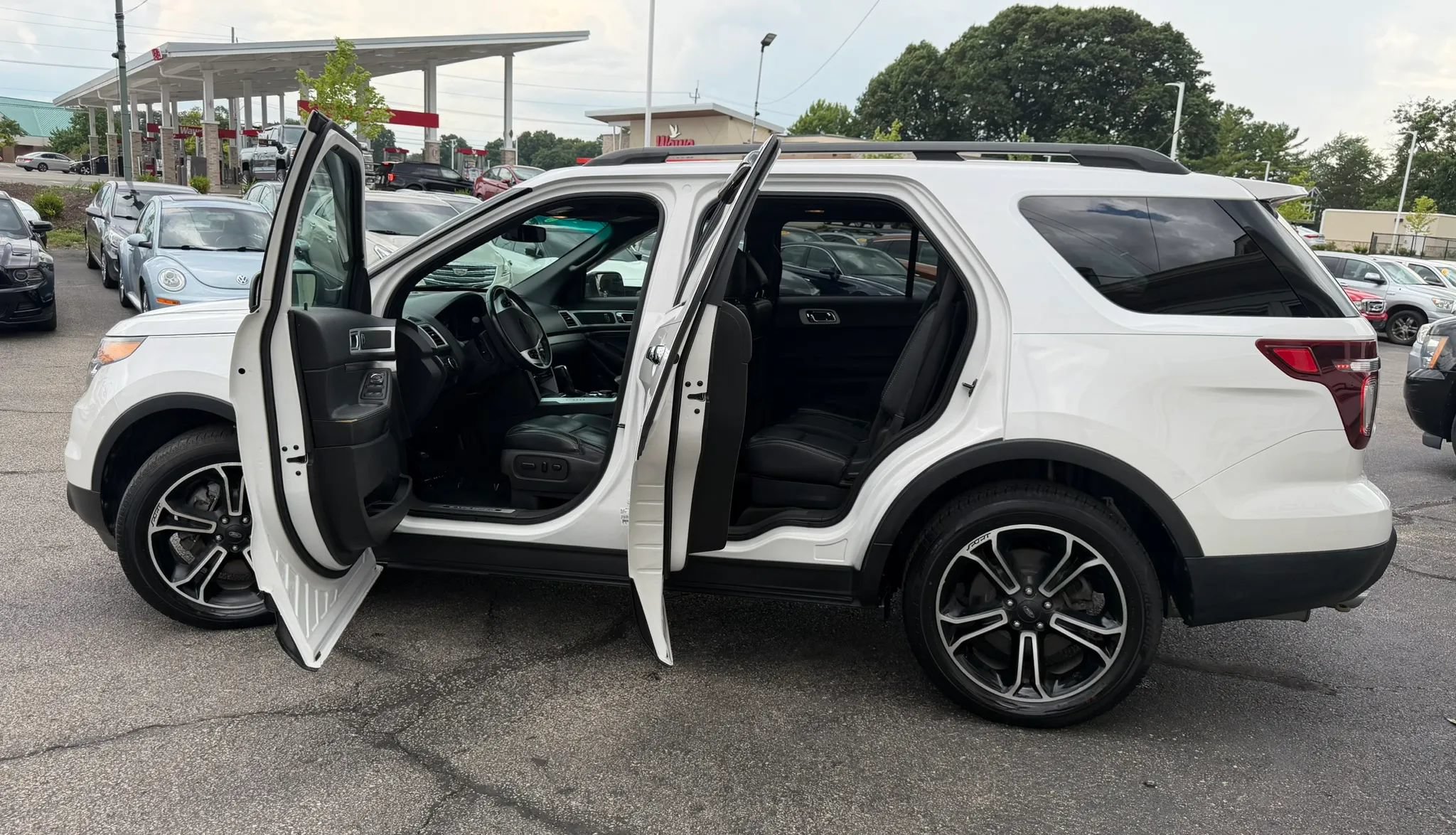 Used 2013 Ford Explorer Sport AWD/4WD image 11