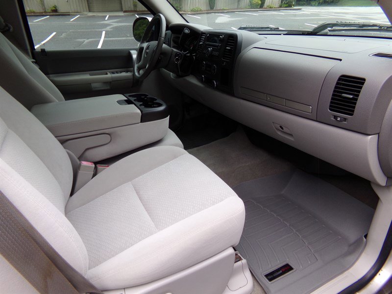 Used 2008 GMC Sierra 1500 SLE w/ Power Pack Plus RWD image 21