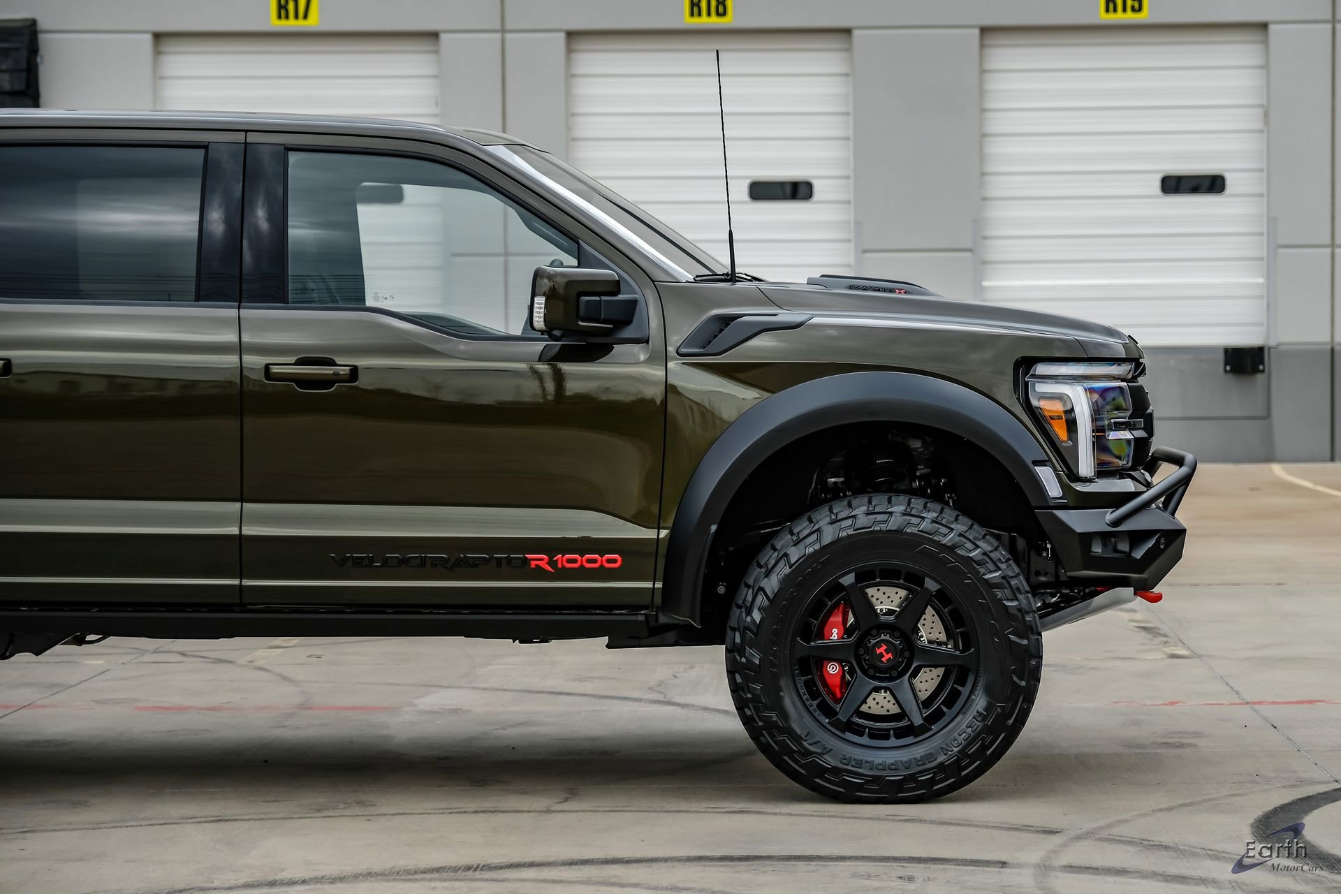 Used 2026 Ford F150 Raptor w/ Equipment Group 803A Raptor R AWD/4WD image 27