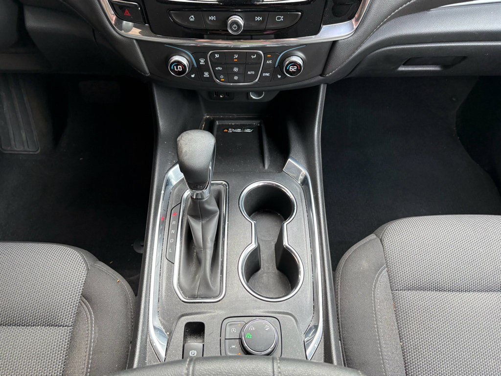 Used 2023 Chevrolet Traverse LT image 34