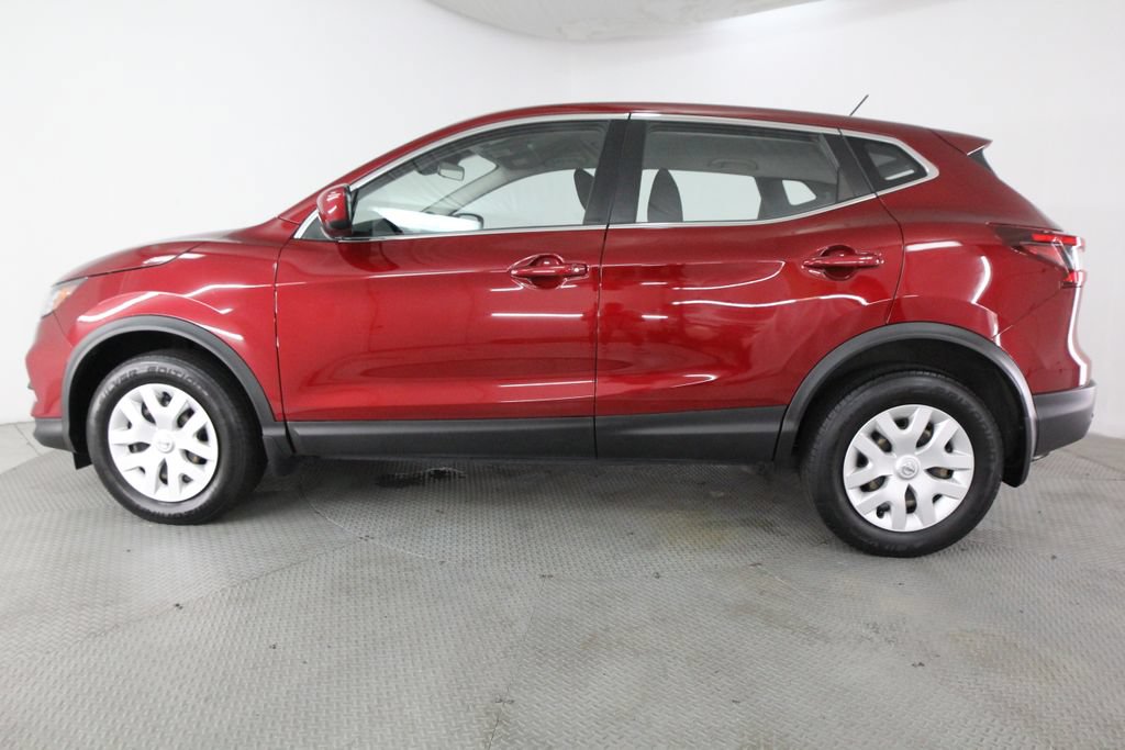 Used 2020 Nissan Rogue Sport S FWD image 4