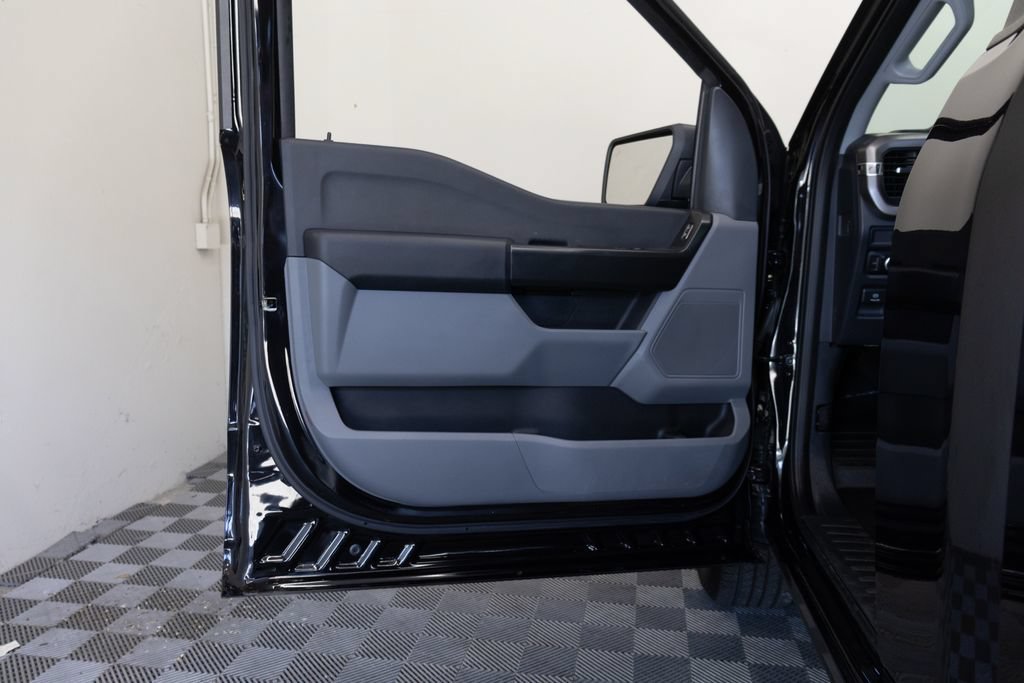 Used 2025 Ford F150 XL RWD image 15
