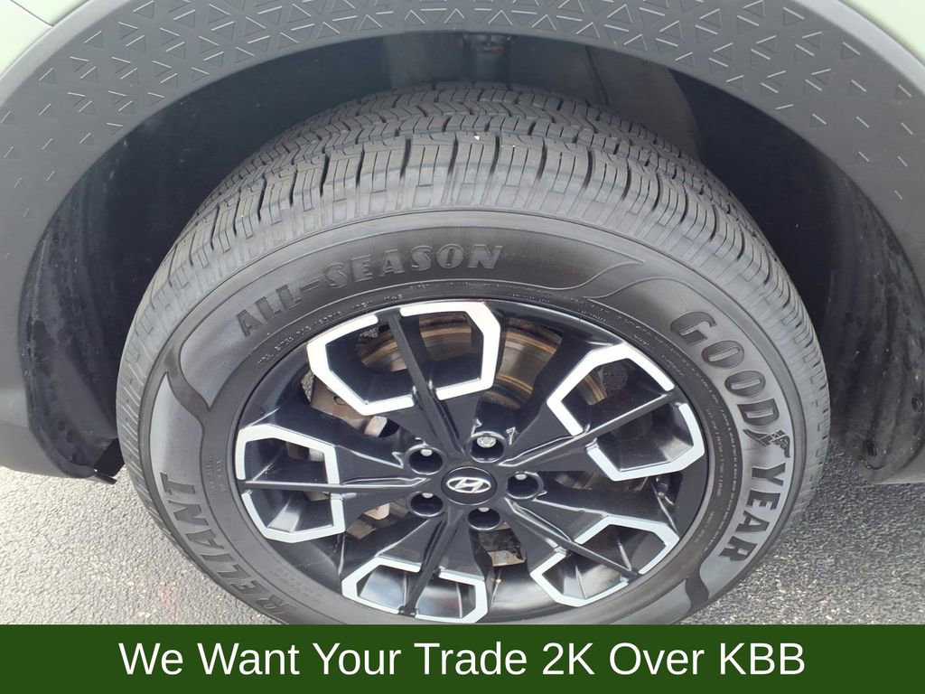 Used 2023 Hyundai Santa Cruz SE image 30