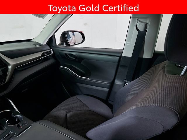 Certified 2020 Toyota Highlander LE image 26