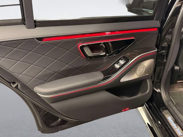 Certified 2025 Mercedes-Benz S 580e 4MATIC Sedan image 11