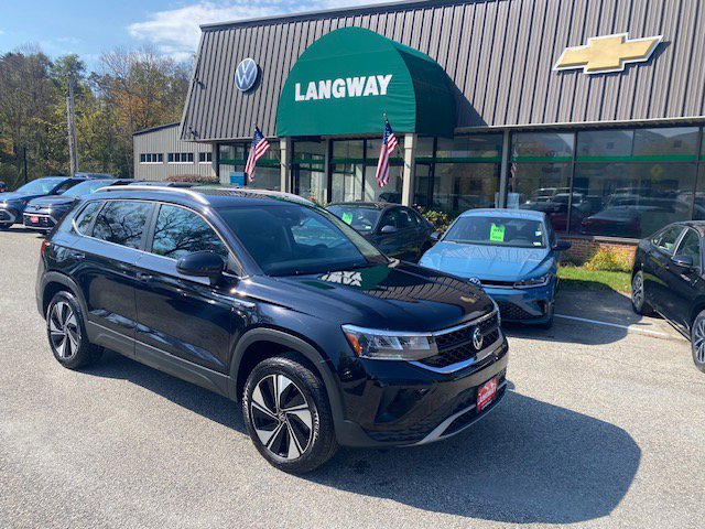Used 2024 Volkswagen Taos SE