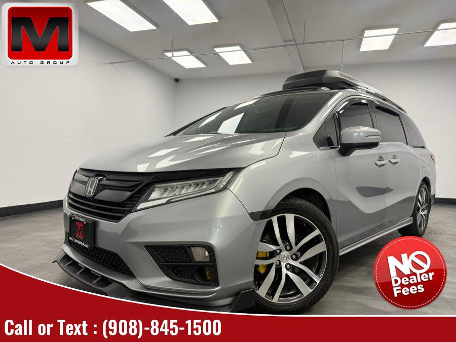 Used 2018 Honda Odyssey Touring image 1