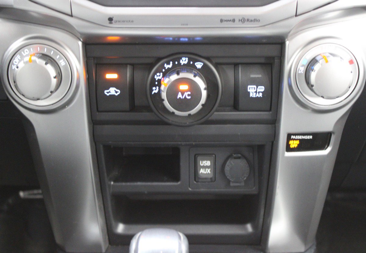 Used 2018 Toyota 4Runner SR5 Premium RWD image 27