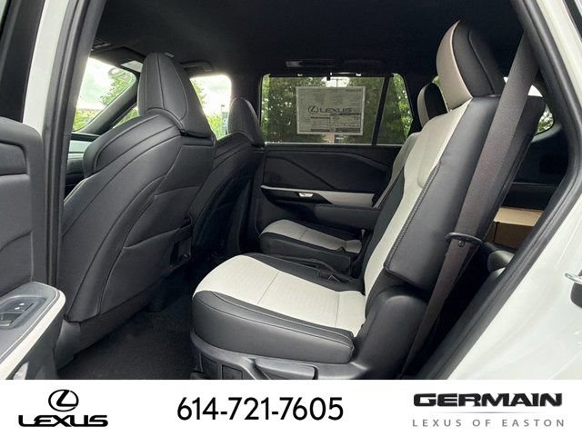 New 2026 Lexus TX 500h AWD w/ Technology Package image 16