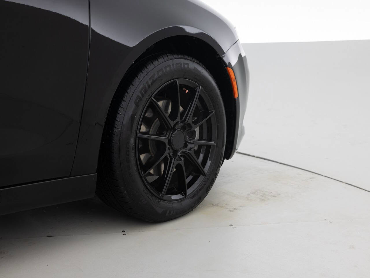 Used 2017 Chrysler 200 Limited Platinum FWD image 18