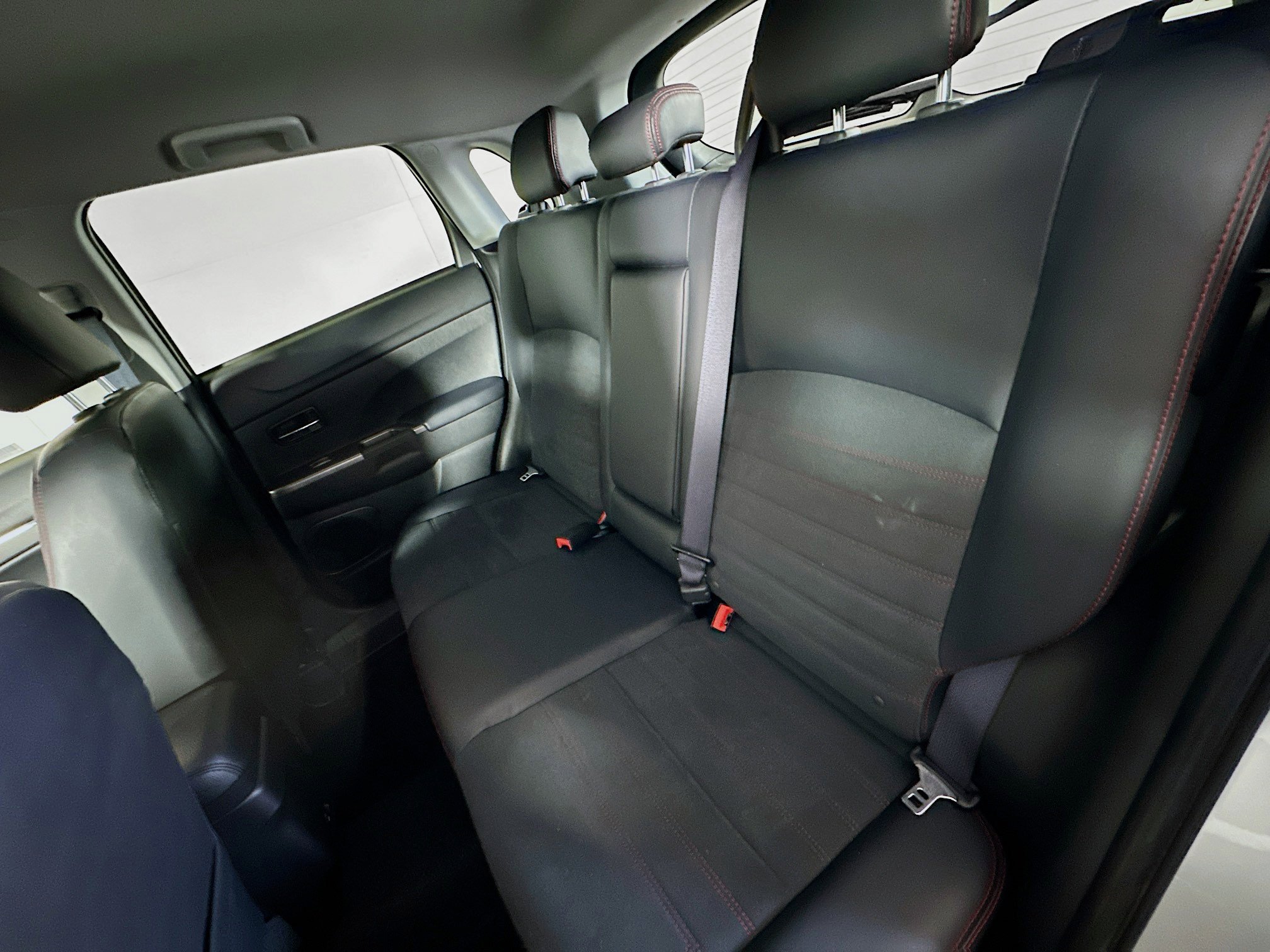 Used 2025 Mitsubishi Outlander Sport SE image 26