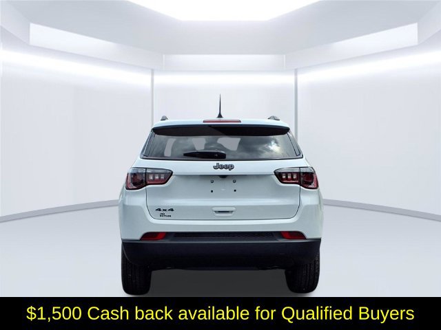 New 2026 Jeep Compass Latitude AWD/4WD image 5