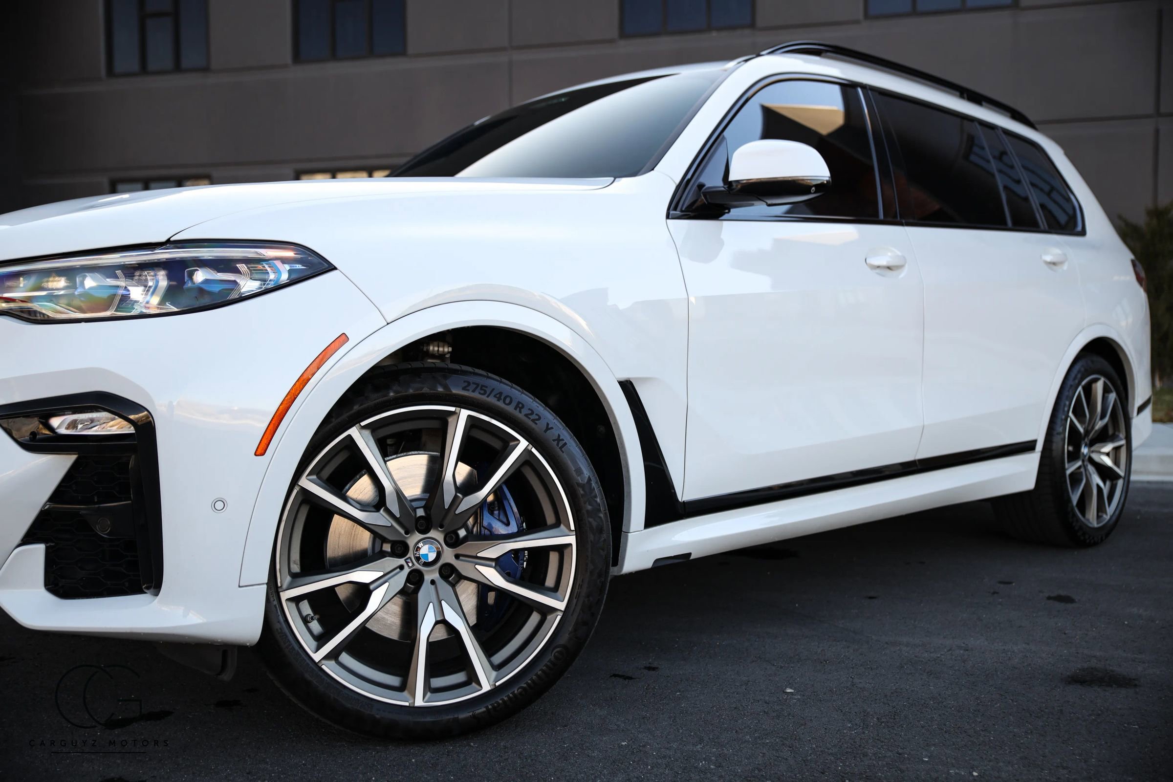 Used 2020 BMW X7 M50i w/ Dynamic Handling Package image 7