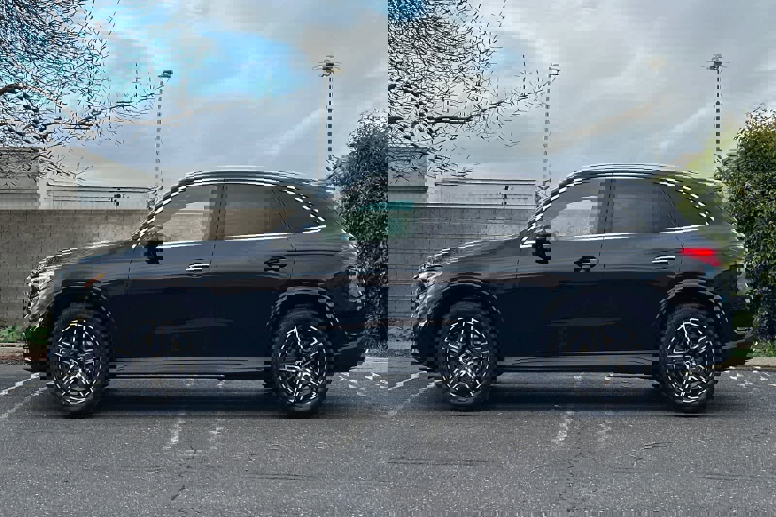 New 2026 Mercedes-Benz GLC 300 4MATIC image 6