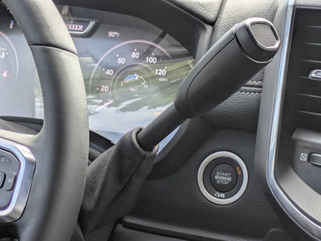 New 2026 RAM 3500 Laramie AWD/4WD image 19