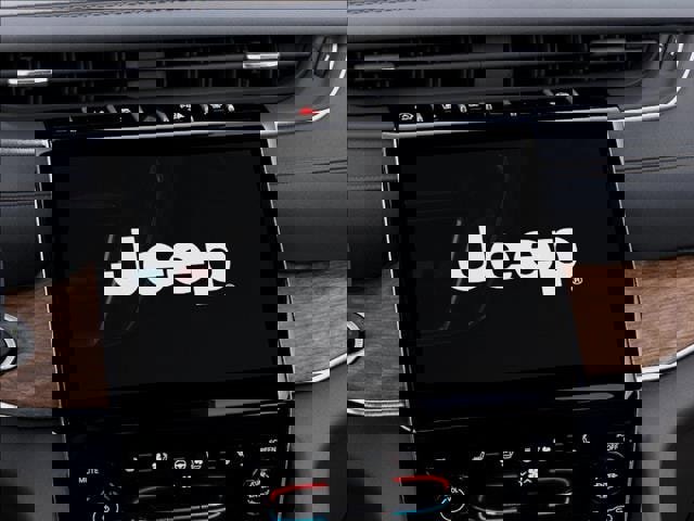 New 2025 Jeep Grand Cherokee Summit w/ Obsidian Package image 18