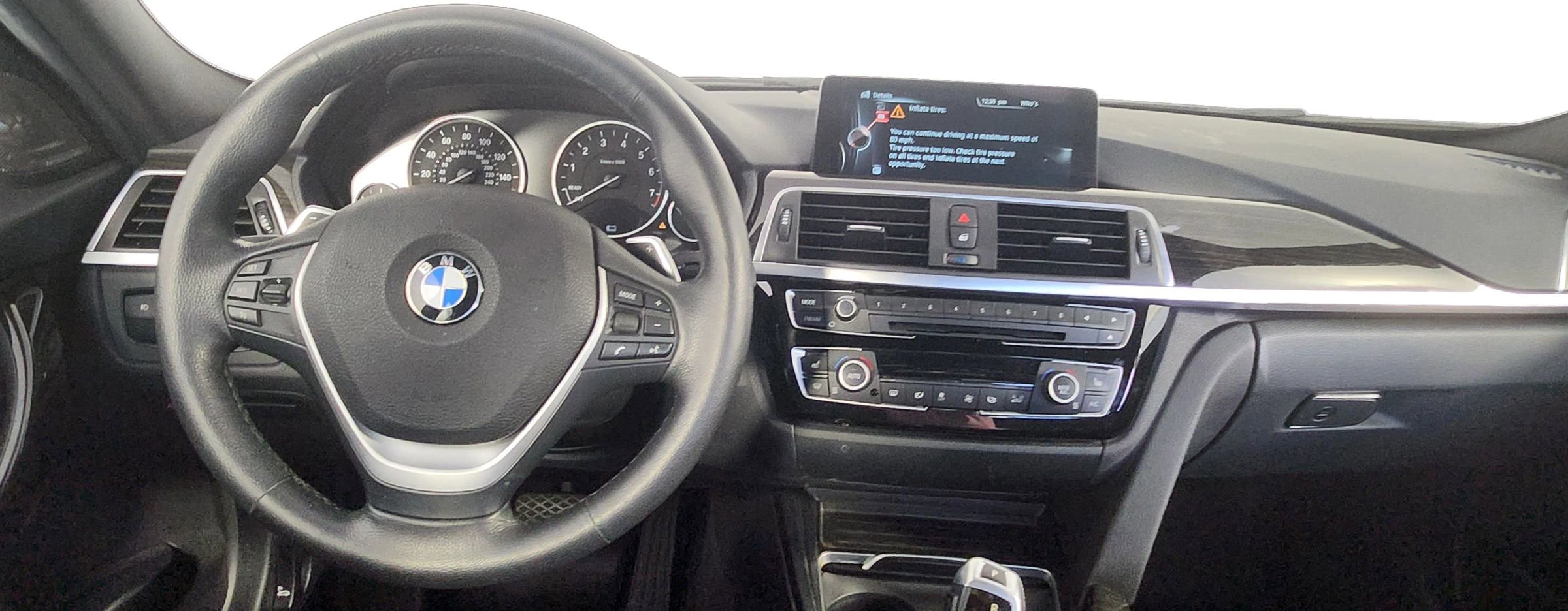 Used 2016 BMW 330e image 24