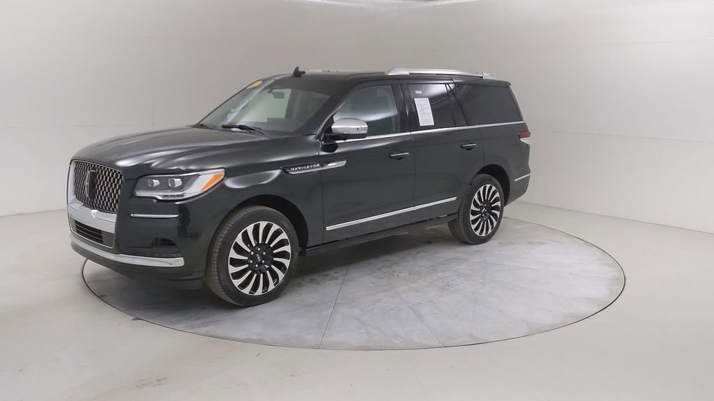 Used 2023 Lincoln Navigator Black Label image 21