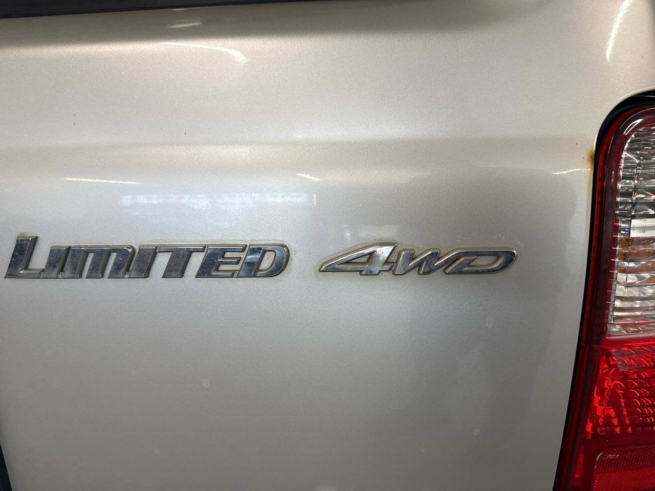 Used 2001 Toyota 4Runner Limited image 79