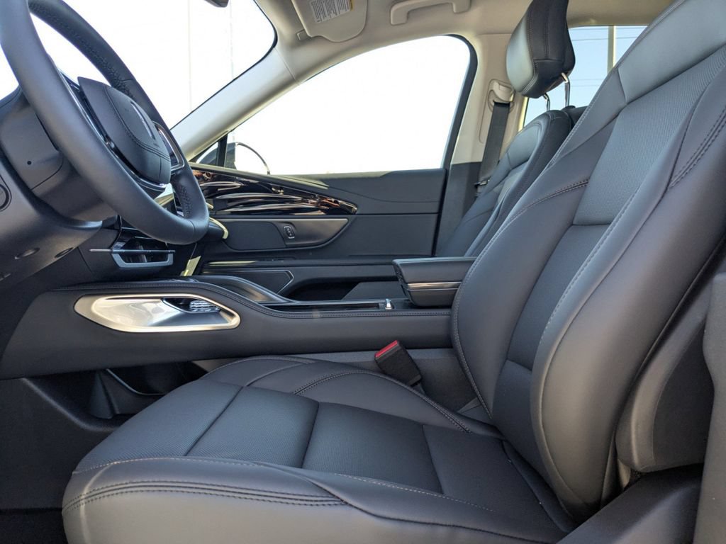 New 2026 Lincoln Nautilus Premier w/ Jet Appearance Package AWD/4WD image 22
