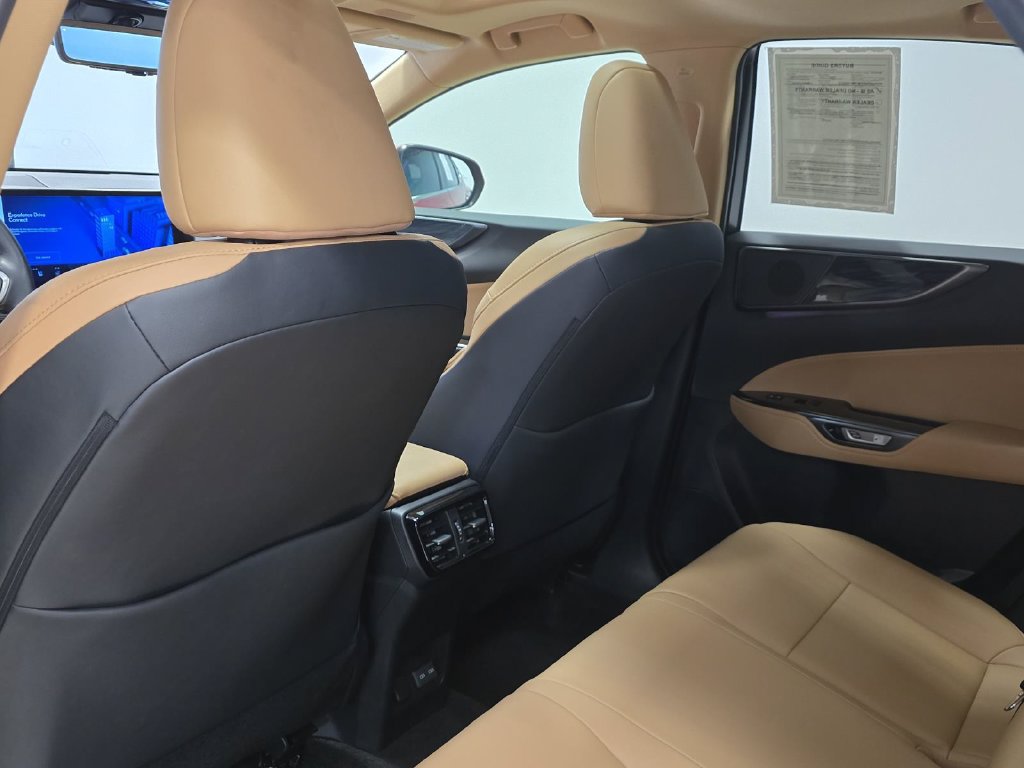 Used 2024 Lexus NX 350h AWD image 24