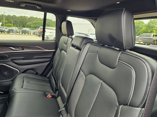 New 2026 Jeep Grand Cherokee Limited w/ Limited Altitude Package RWD image 71