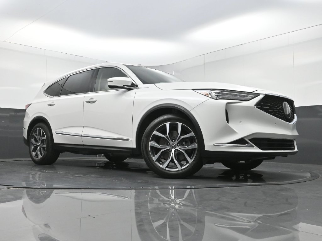 Used 2023 Acura MDX w/ Technology Package FWD image 31
